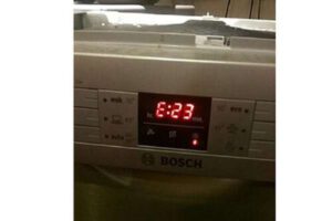 máy rauwr bát Bosch báo lỗi E23